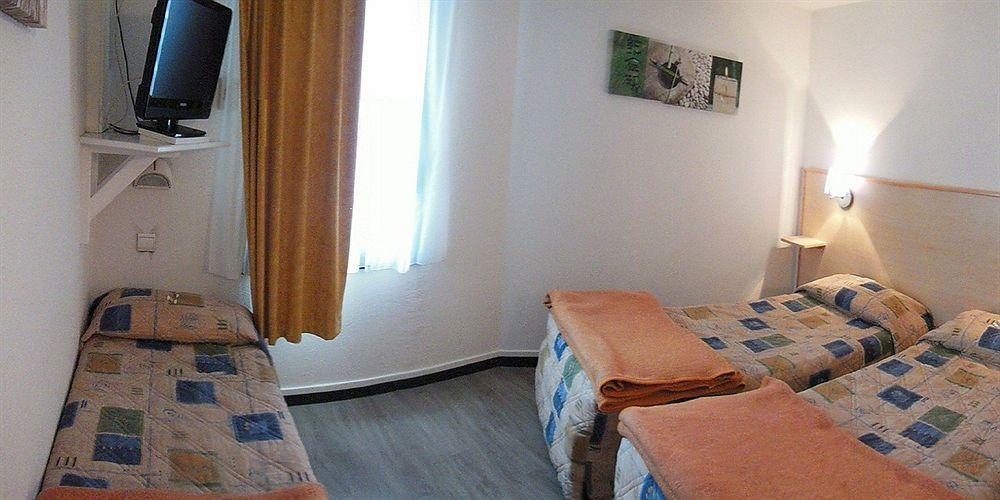 Ibis Budget La Rochelle Puilboreau Bagian luar foto