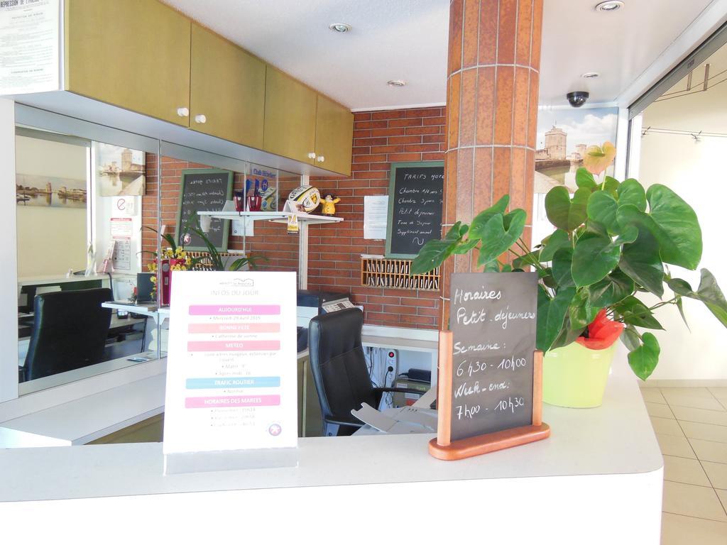 Ibis Budget La Rochelle Puilboreau Bagian luar foto