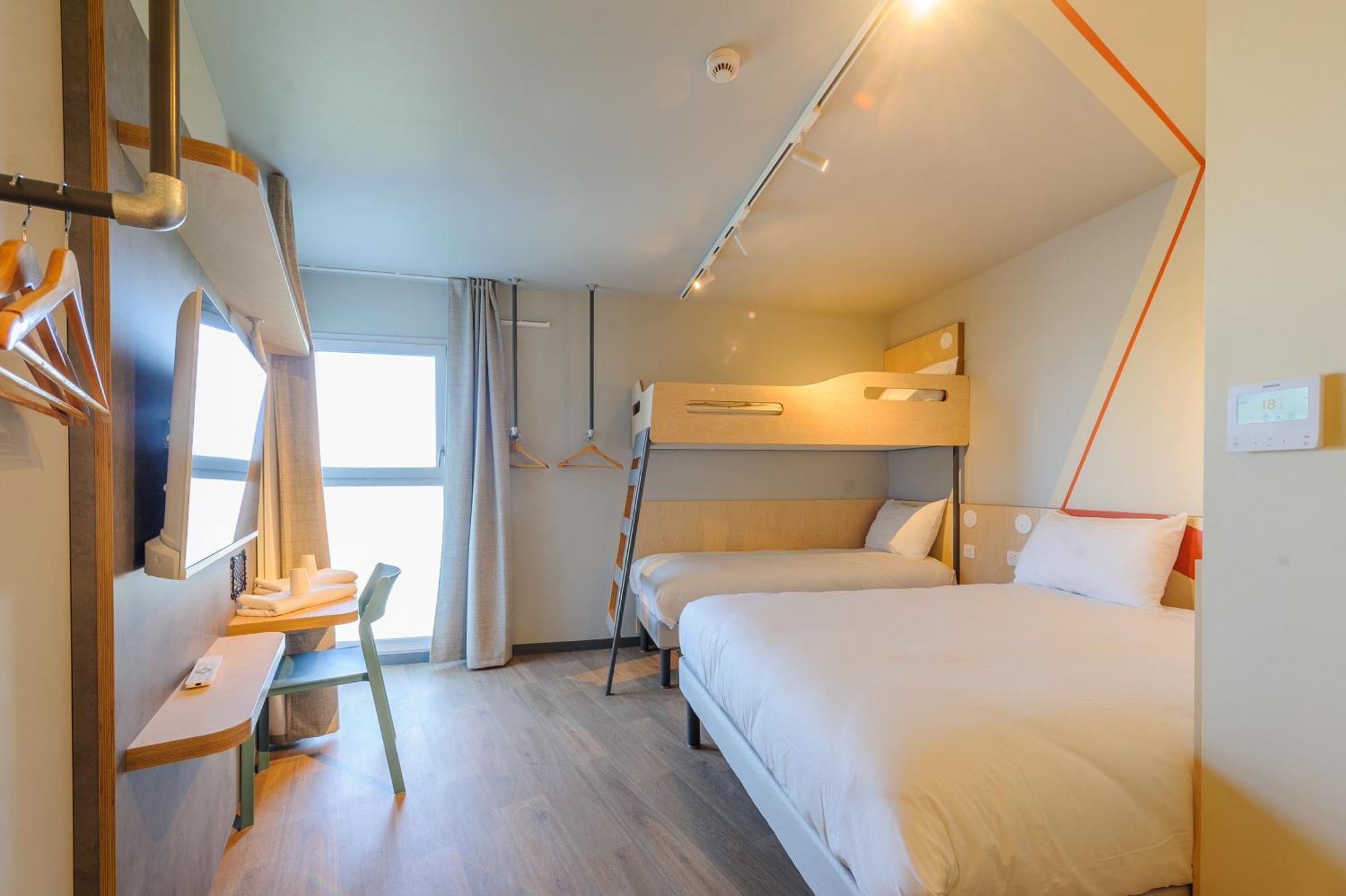 Ibis Budget La Rochelle Puilboreau Bagian luar foto