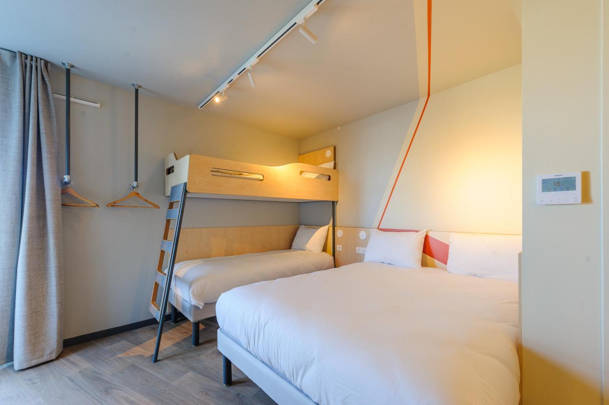 Ibis Budget La Rochelle Puilboreau Bagian luar foto