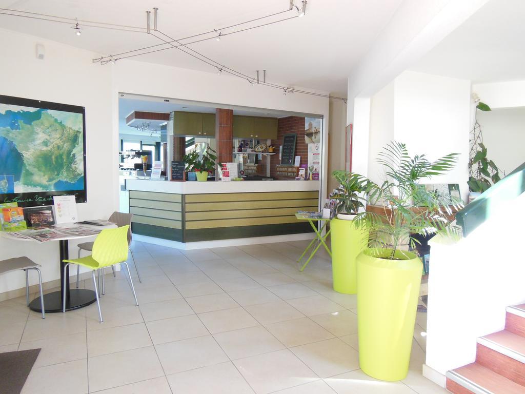 Ibis Budget La Rochelle Puilboreau Bagian luar foto