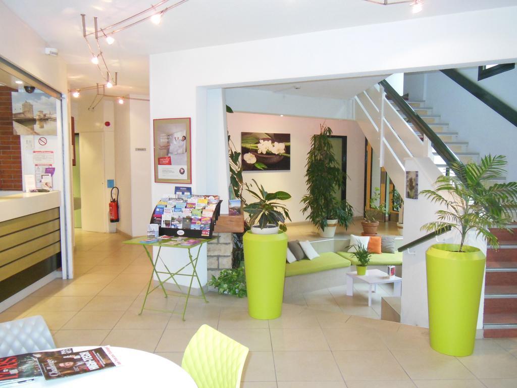 Ibis Budget La Rochelle Puilboreau Bagian luar foto