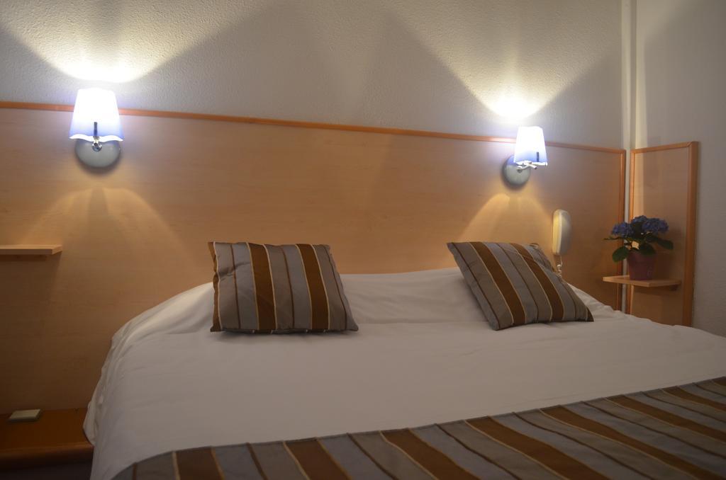 Ibis Budget La Rochelle Puilboreau Bagian luar foto