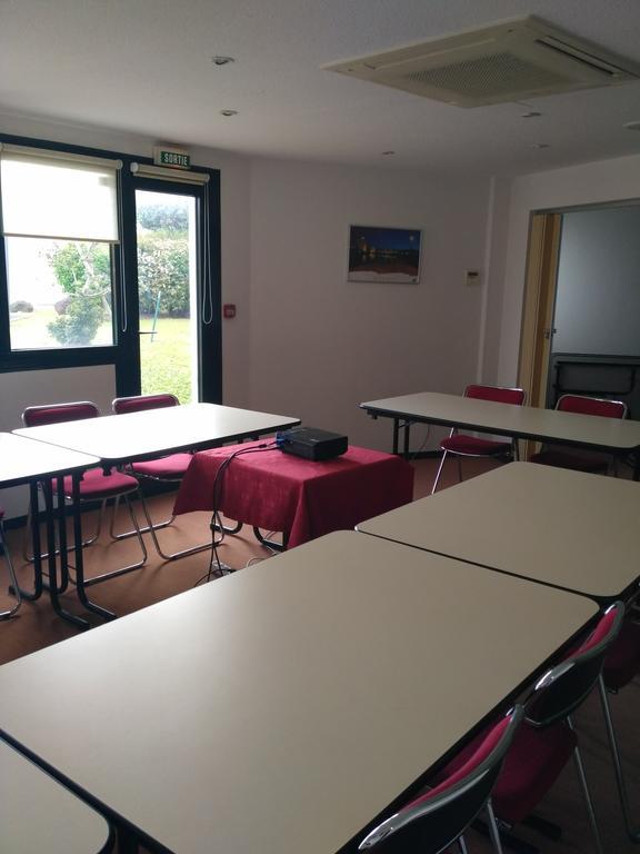 Ibis Budget La Rochelle Puilboreau Bagian luar foto