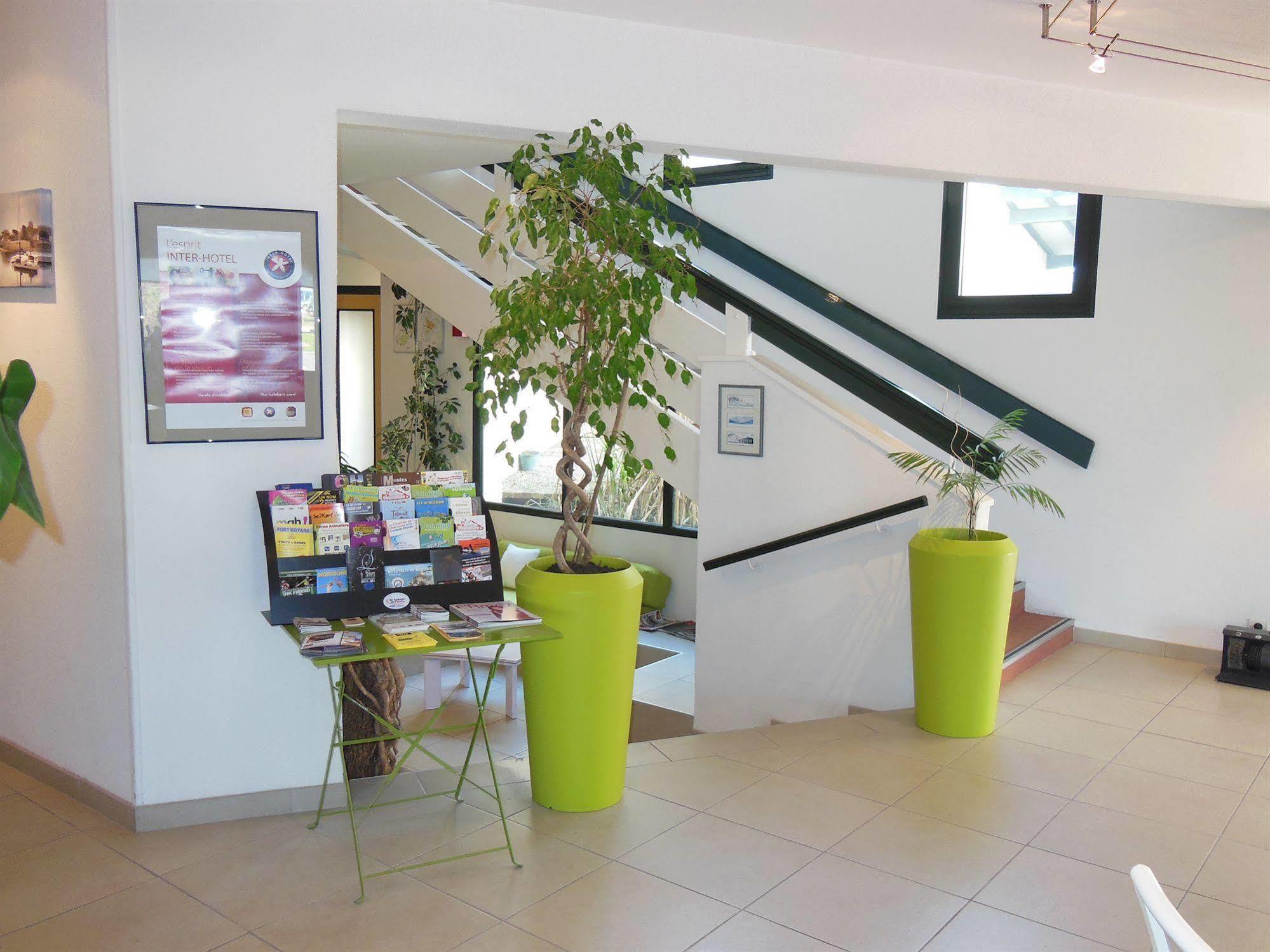 Ibis Budget La Rochelle Puilboreau Bagian luar foto